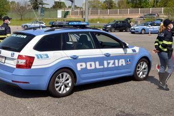 Varese, donna trovata morta in un container